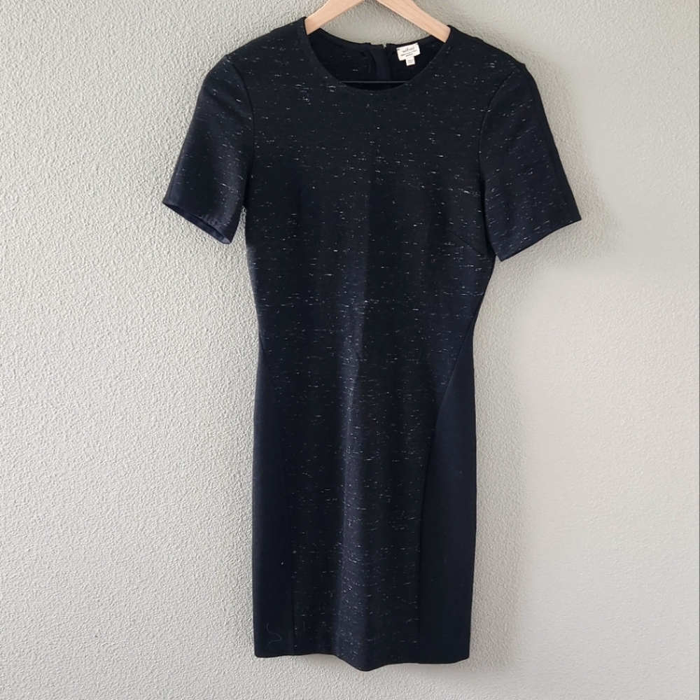 Aritzia Wilfred Dress Size Medium Black Short Sleeve Midi Spacedye Fitted Work